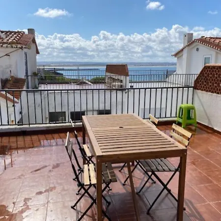 Nyaraló Swordfish Ocean View House *